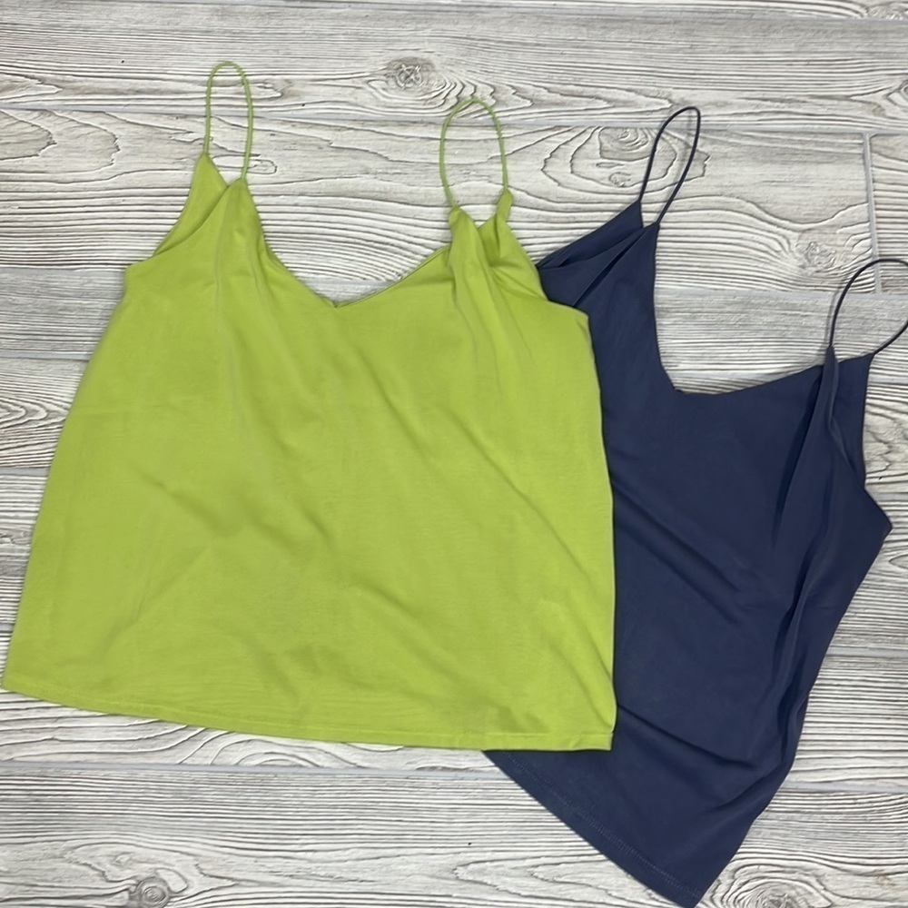 Eyeshadow Set of Two Cami’s